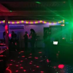 Party-Stimmung im Vereinsheim